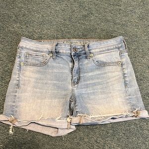 Size 6 MIDI American Eagle Jean Shorts